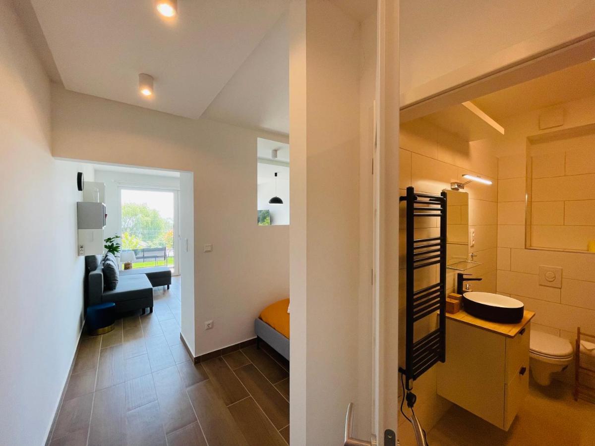 Panorama Superior Apartments - Pool, Garden, Parking บาลาโตนัลมาดี ภายนอก รูปภาพ