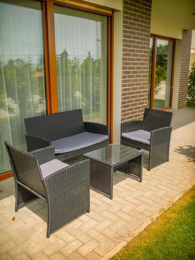 Panorama Superior Apartments - Pool, Garden, Parking บาลาโตนัลมาดี ภายนอก รูปภาพ