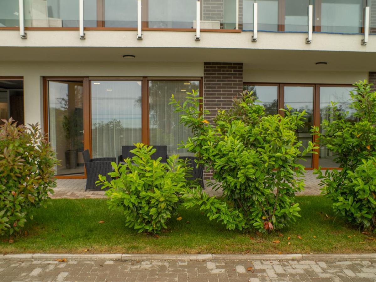 Panorama Superior Apartments - Pool, Garden, Parking บาลาโตนัลมาดี ภายนอก รูปภาพ