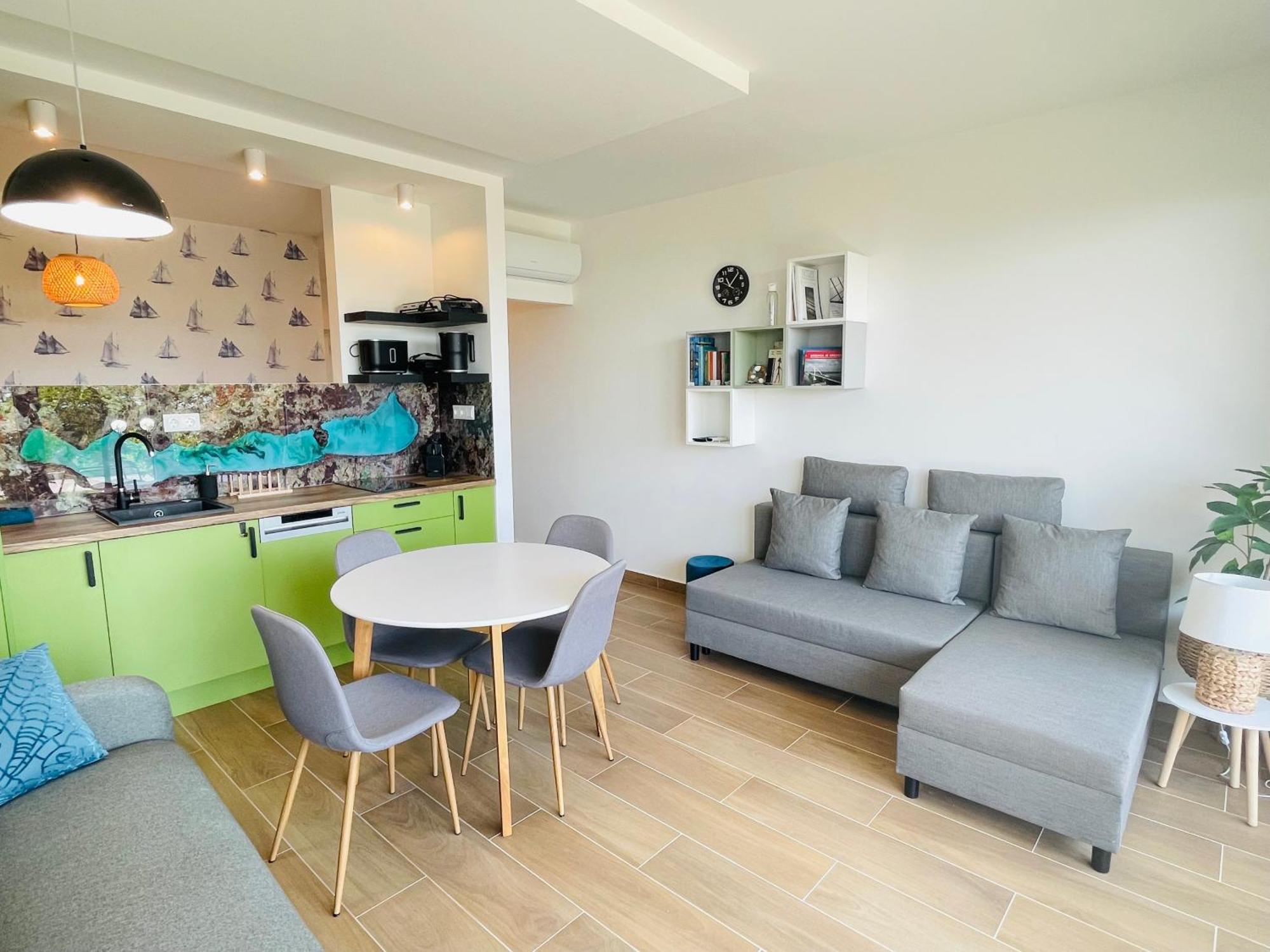 Panorama Superior Apartments - Pool, Garden, Parking บาลาโตนัลมาดี ภายนอก รูปภาพ
