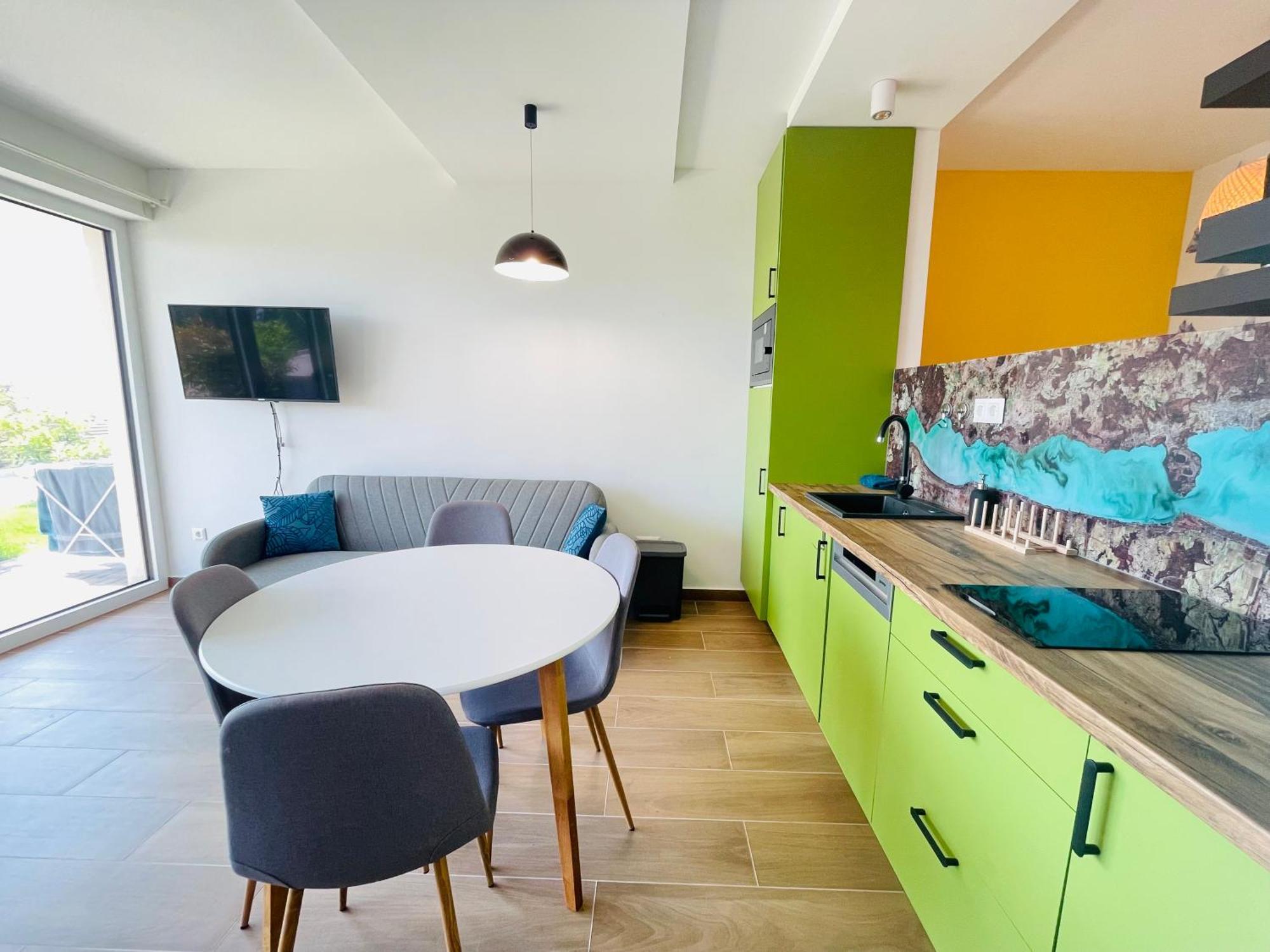 Panorama Superior Apartments - Pool, Garden, Parking บาลาโตนัลมาดี ภายนอก รูปภาพ